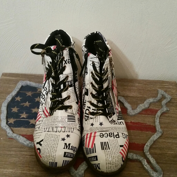 Ankle boots, Punk, USA flag, Newspaper Print, 9 Rare Find - Picture 2 of 9
